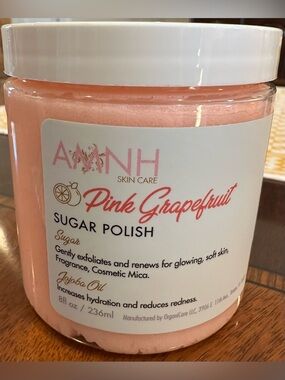 AMINNAH Pink Grapefruit Sugar Polish Retails $36 NEW